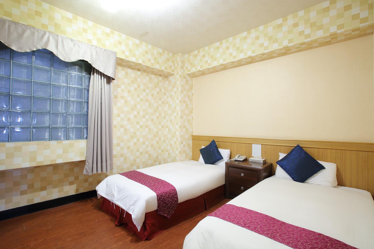 Chiayi Crown Hotel Eksteriør billede