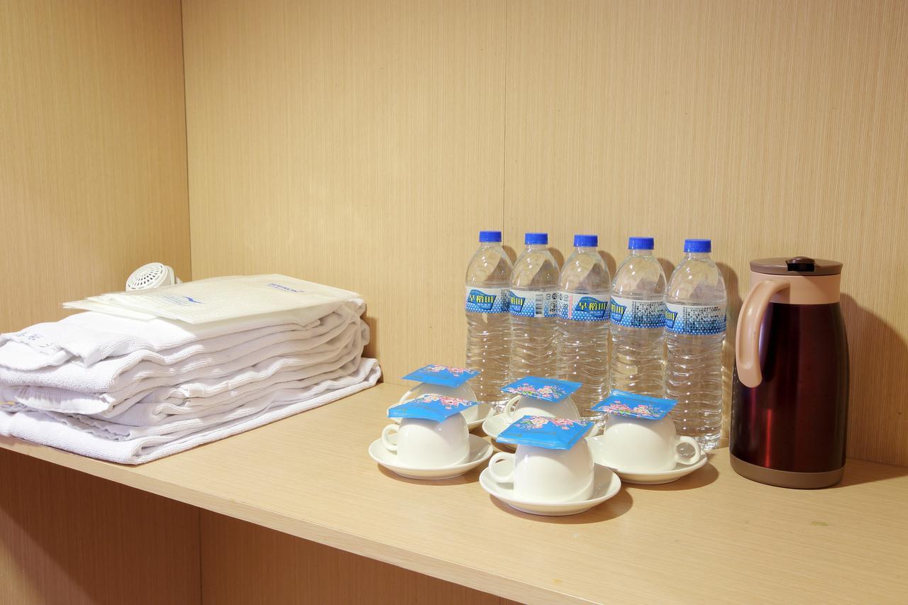 Chiayi Crown Hotel Eksteriør billede