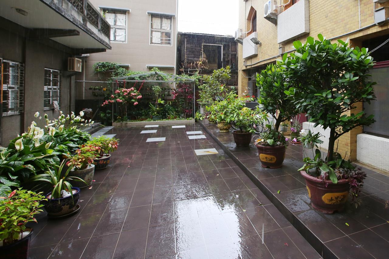 Chiayi Crown Hotel Eksteriør billede
